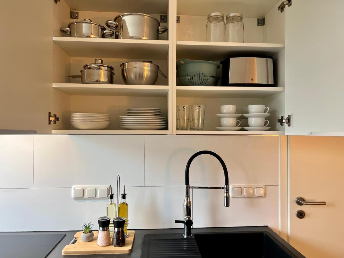 Design Apartment Mit Balkon - Kueche - Netflix Essen Exterior foto